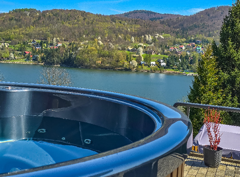 jacuzzi